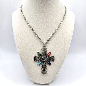 VINTAGE Avon Silver Tone Romanesque Jewel Tone Filigree Cross Pendant Necklace